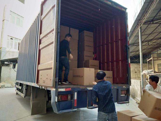 江西客户让医疗器械包装飞向客户的厂
